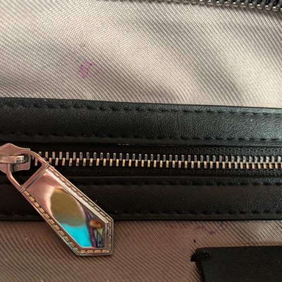 REED Atlantique Blue and White Floral Medium Satchel! - Picture 7 of 9